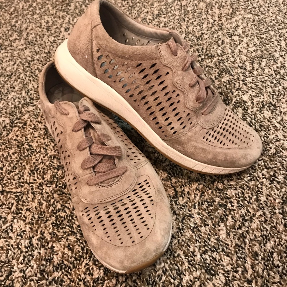 Dansko Charlie Sneaker in Walnut Suede